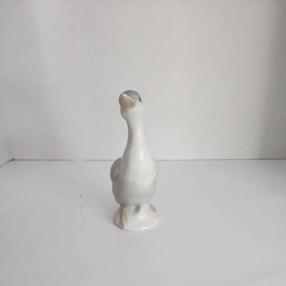 Vtg Otagiri Gray Goose Ceramic Figurine Japan Muted Color Matte Finish